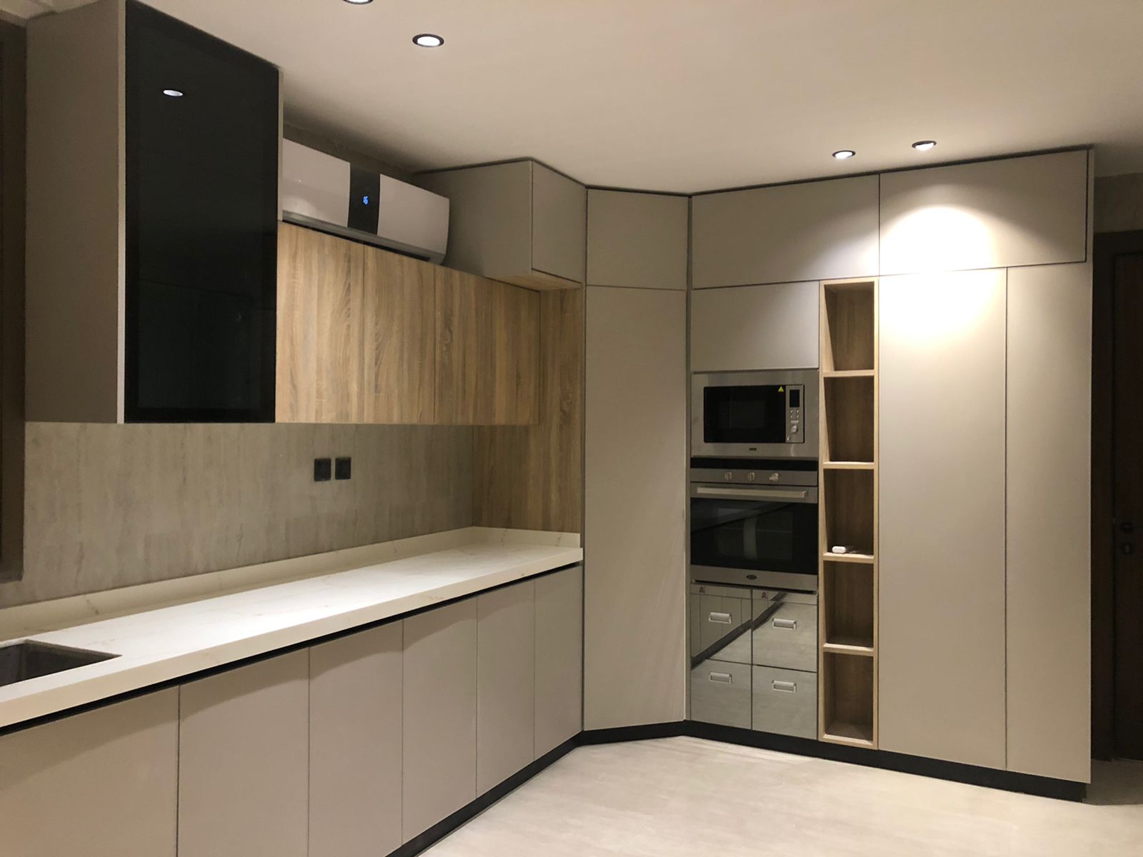 من نحن whatsapp image 2025 10 07 at 21.34.59